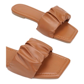 Vices Laster LDAY-F25-68-Kamel braun 1