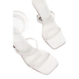 Vices Schraubstöcke 93121-6-71-weiß 1