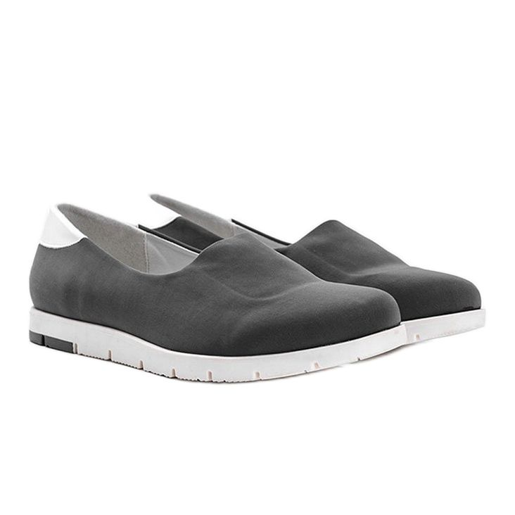 Warme graue Damen-Sneaker 1