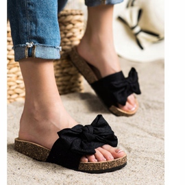 SHELOVET Hausschuhe mit Schleife schwarz 1