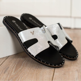 Schimmernde VINCEZA Pantoffeln silber- 1