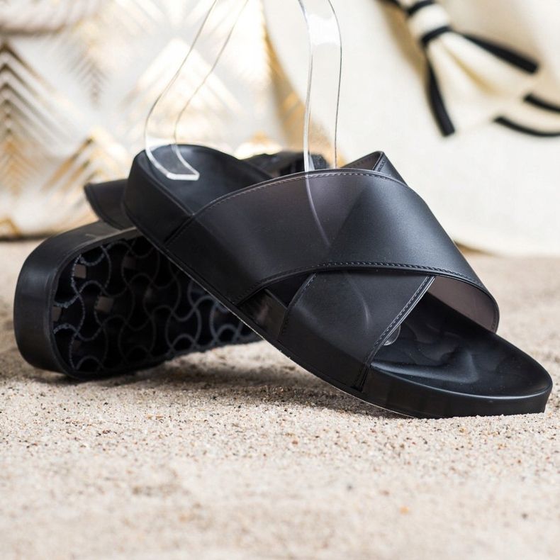 SHELOVET Modische Gummipantoffeln schwarz 1