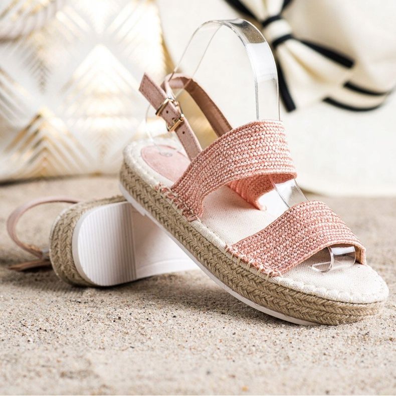 SHELOVET Geflochtene Sandalen auf der Plattform rosa 1