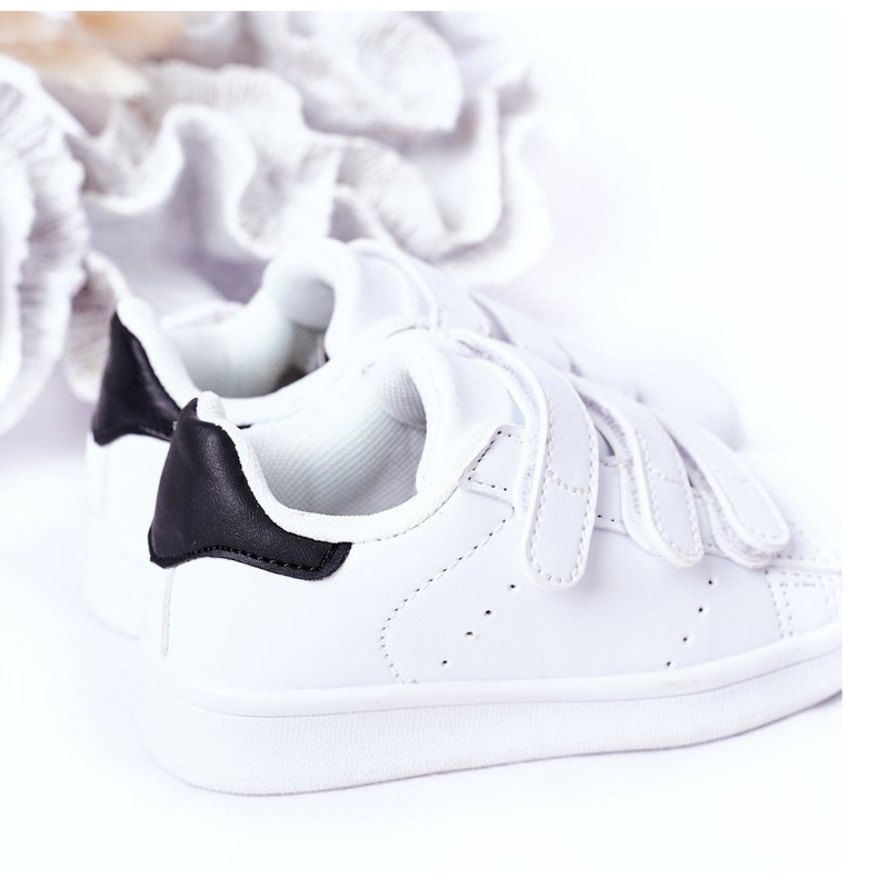 FR1 Kindersportschuhe mit Klettverschluss schwarz und weiß Fifi 1