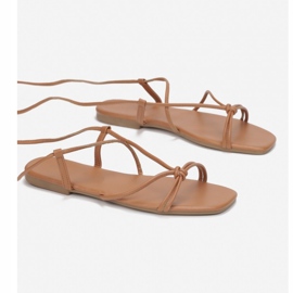 Vices Schraubstöcke F28-68-Kamel braun 1