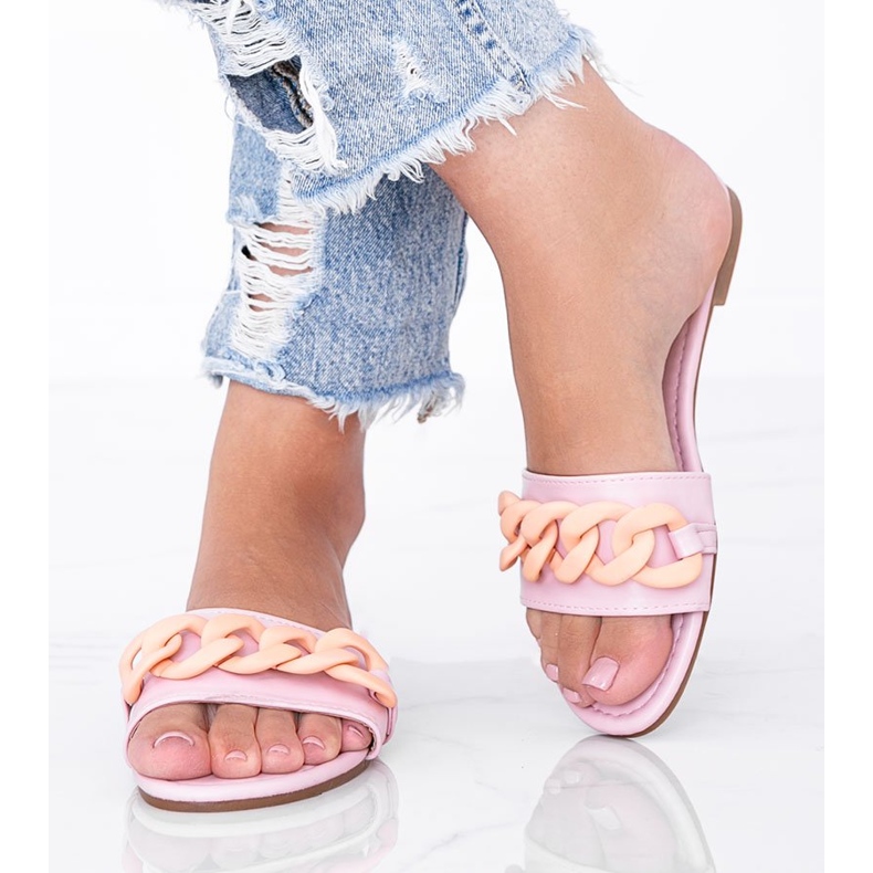 Rosa Hausschuhe mit Colorado-Kette 1