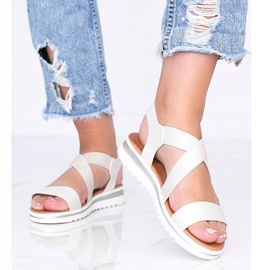 Beige Sandalen mit dicker Irony Sohle 1