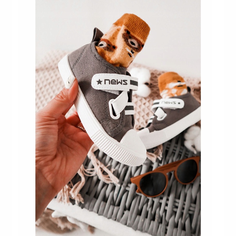 EVE Kinder Sneaker mit Klettverschluss Grau News 1