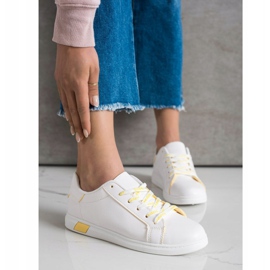 SHELOVET Weiße Supersneaker 1