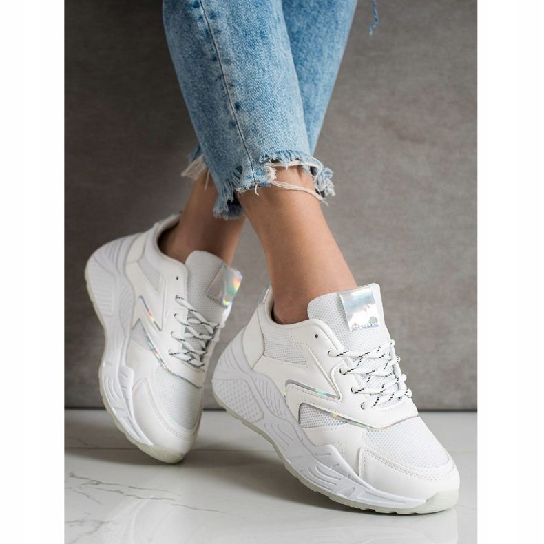 SHELOVET Stylische Sneaker weiß 2
