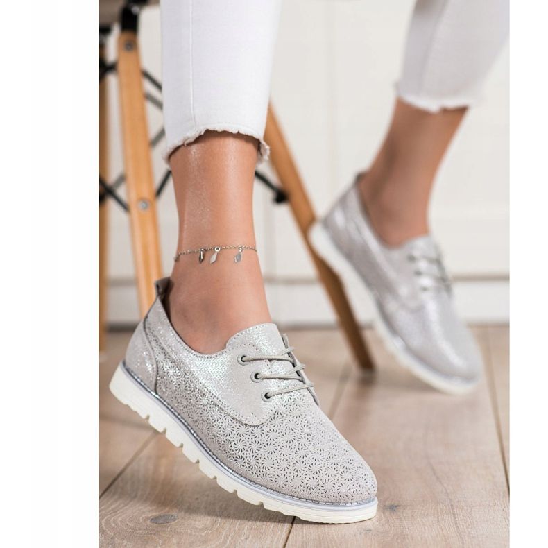 Goodin Durchbrochene Lederschuhe mehrfarbig golden 1