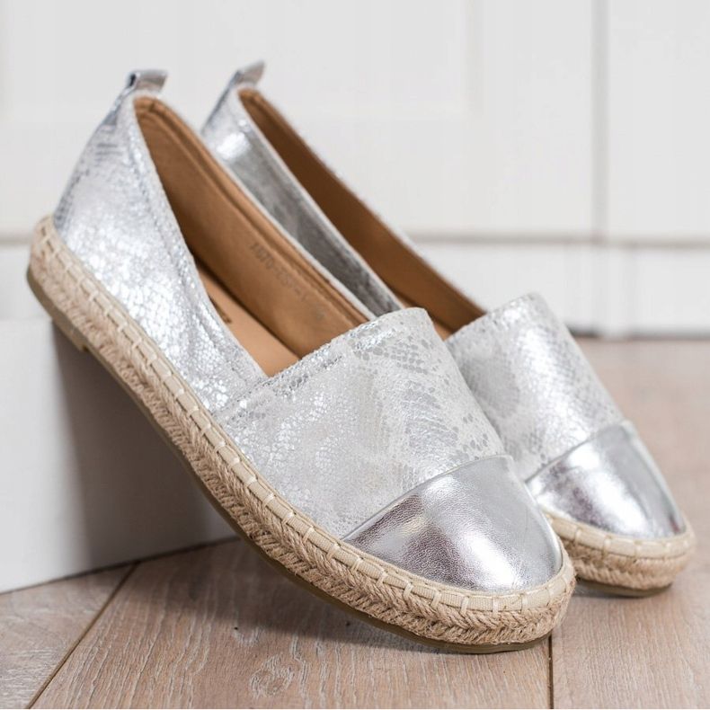 Bestelle Glänzende Espadrilles mit Öko-Leder grau 2