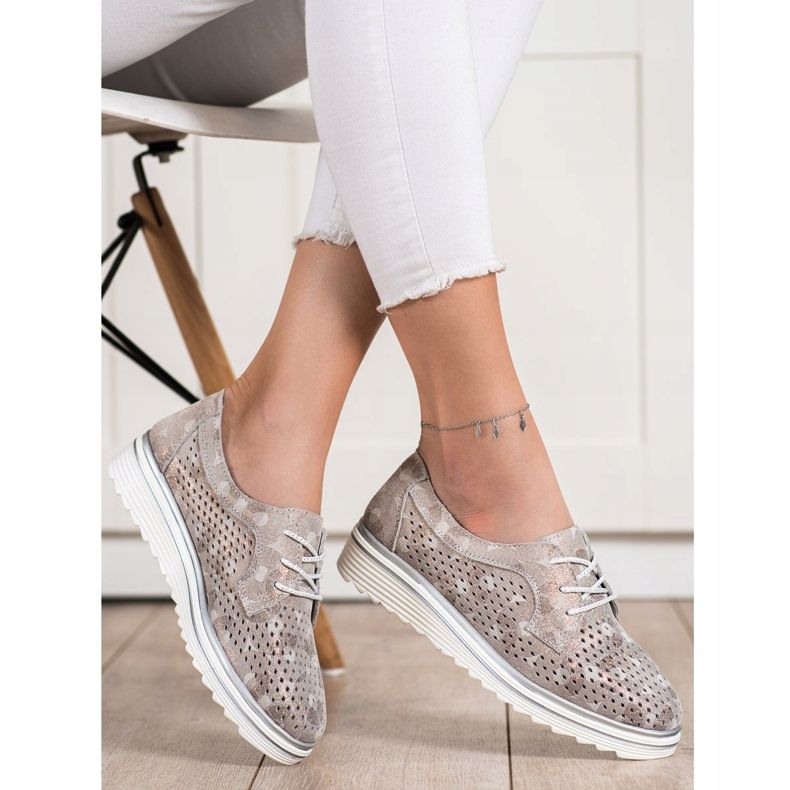 Goodin Durchbrochene Lederschuhe beige braun golden 1