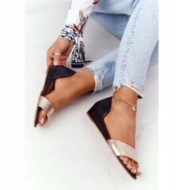 Ledersandalen Maciejka 1971-46 Schwarz und Gold 1