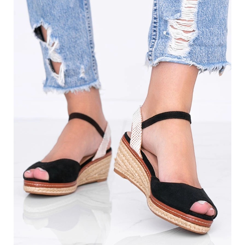 Schwarze Espadrilles am Heis Wedge 1