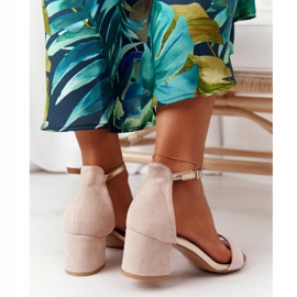 Hochhackige Sandalen aus Wildleder Beige Janet 1