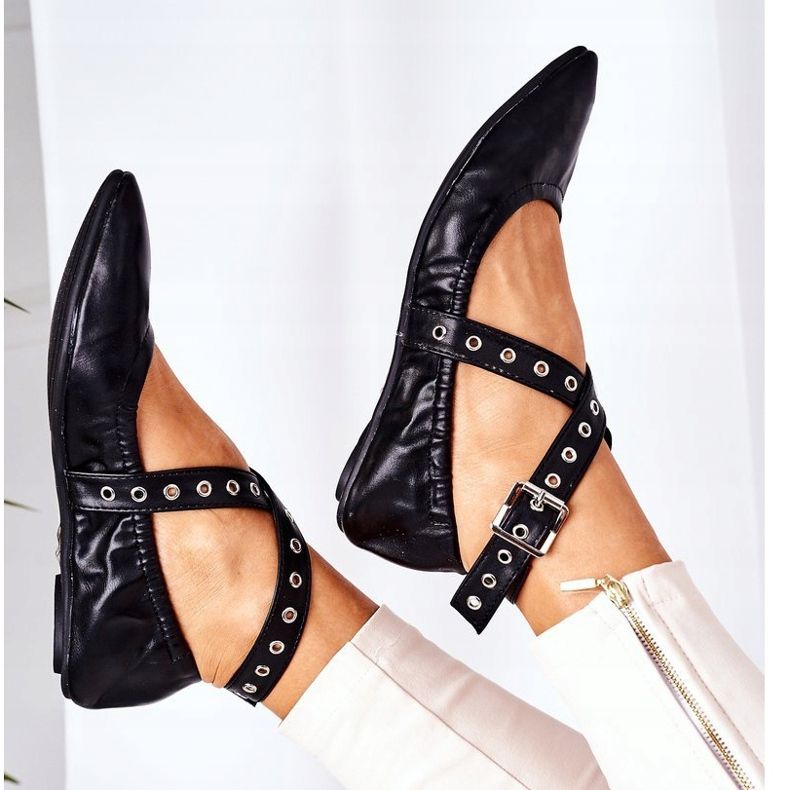 Gefaltete Lu Boo Schwarze Ballerinas aus Leder 1