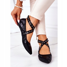 Gefaltete Lu Boo Schwarze Ballerinas aus Leder 2