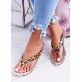 Flip-Flops auf Cork Lu Boo Leopard braun 1