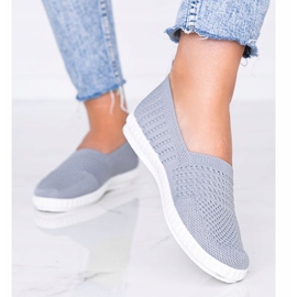 Die grauen Slip On durchbrochenen Funk Sneakers 1
