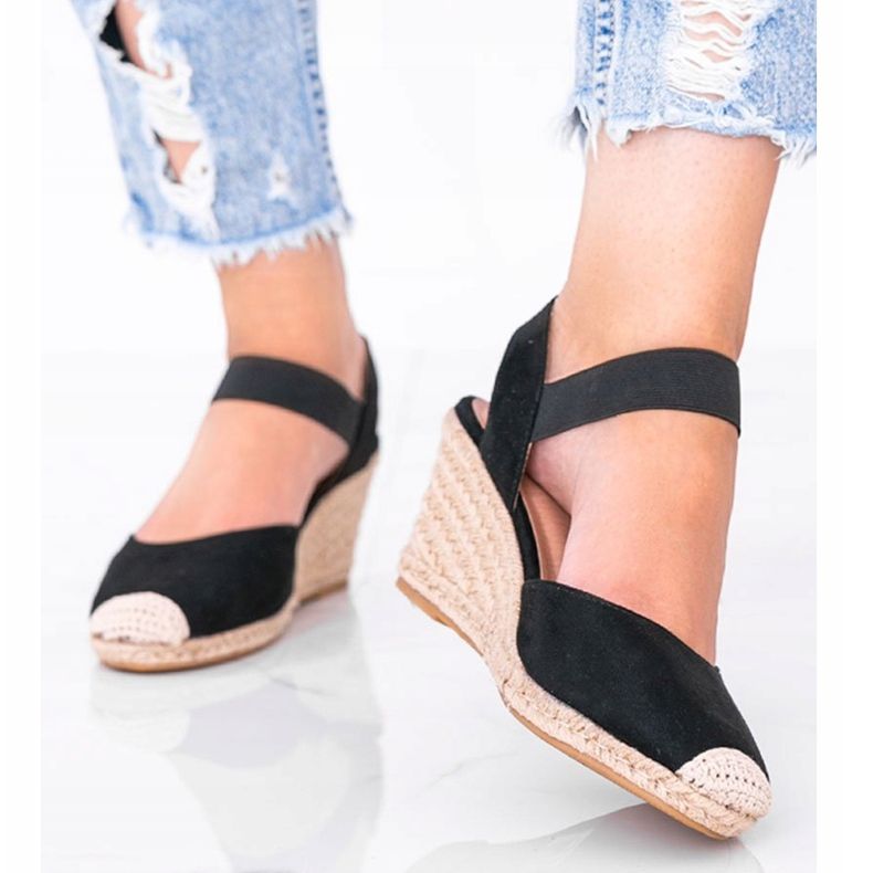 Schwarze Espadrilles am Keil von Louise 1