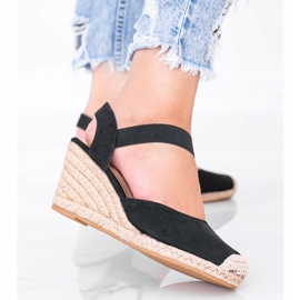 Schwarze Espadrilles am Keil von Louise 2