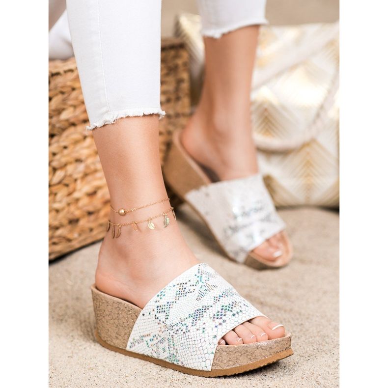 Bona Weiße Keilpantoffeln 1