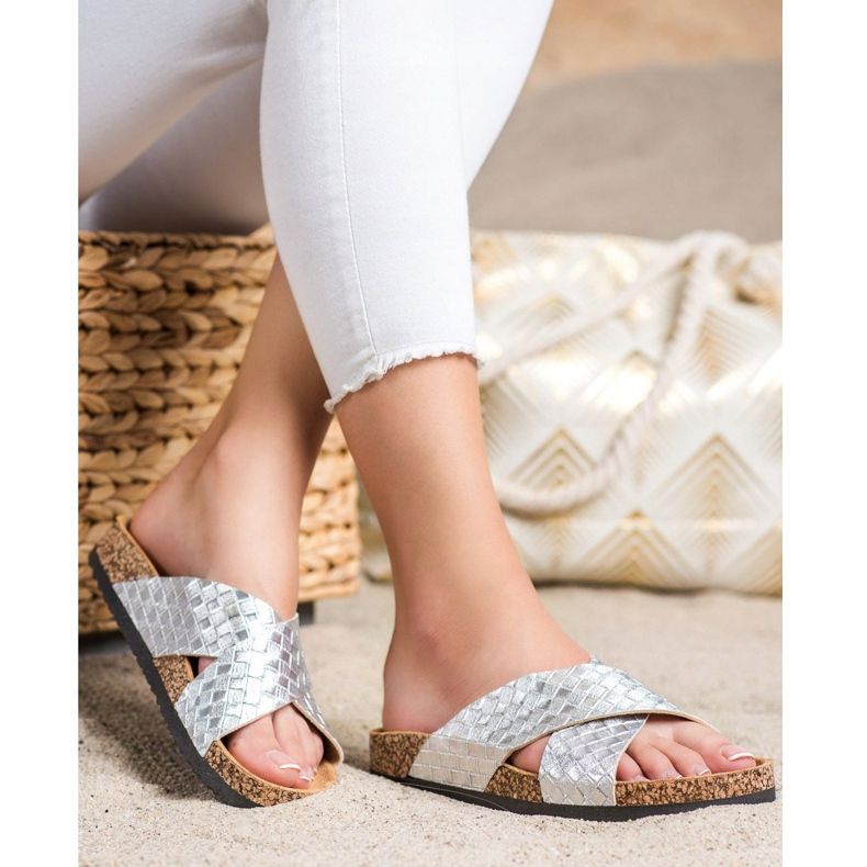 Bona Bequeme Hausschuhe aus Öko-Leder silber- 2