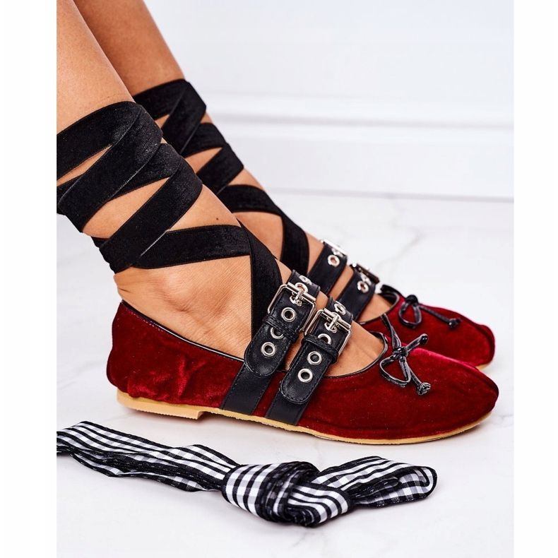 Gebundene Ballerinas aus Velours Lu Boo Burgund rot 1