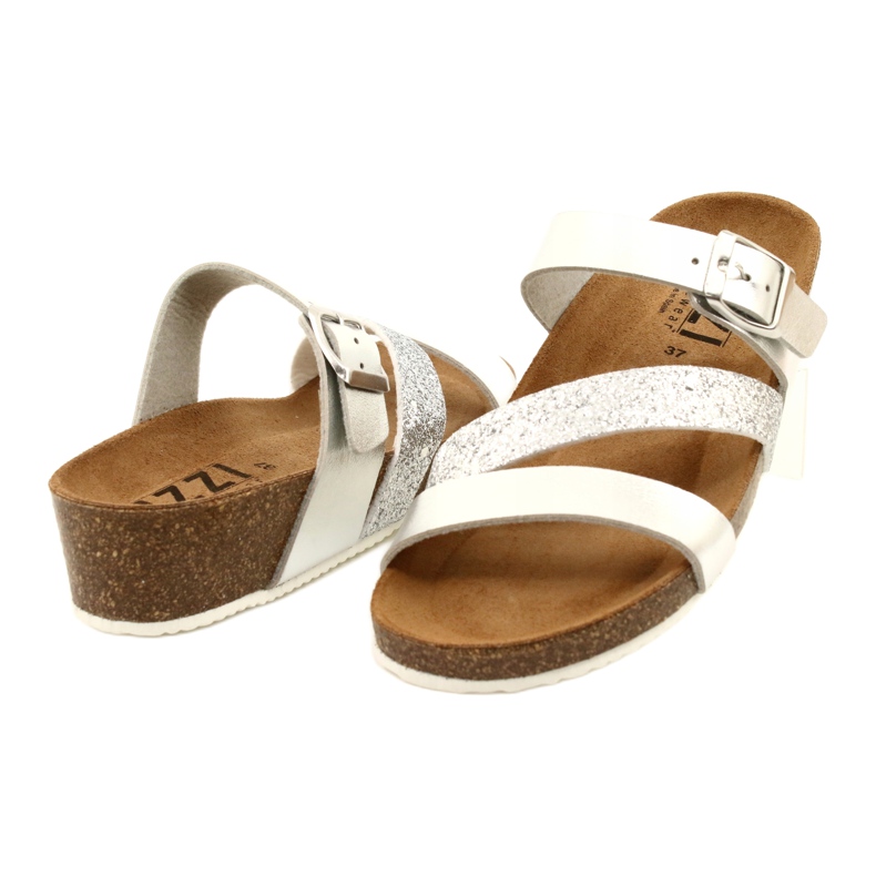 IZZI Damen Metallic Flip-Flops-Schall-Größe Ledereinsatz silber- 3