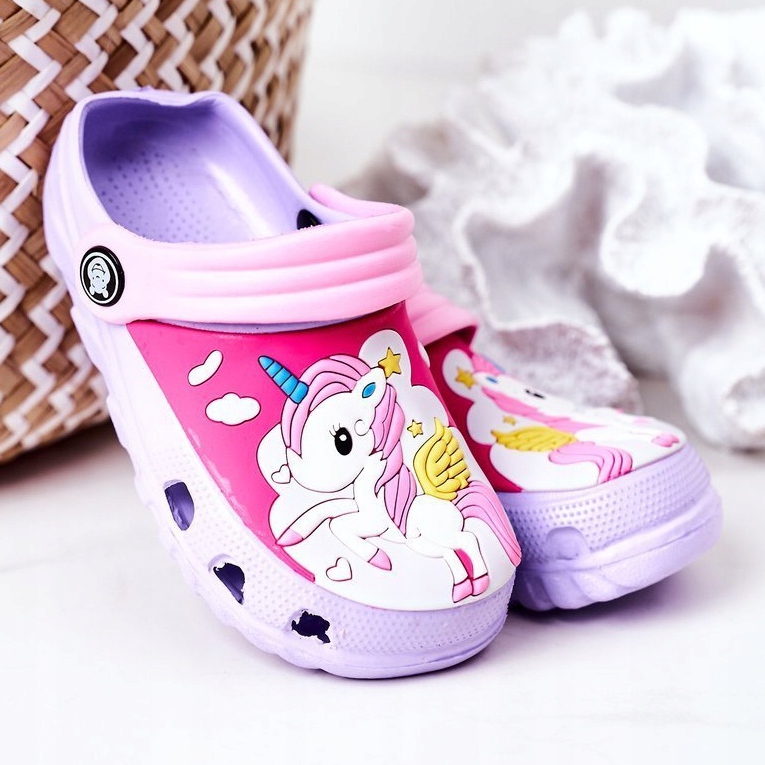 Kinder Hausschuhe aus Schaumstoff Crocs Violet Pink Oscar lila rosa 2