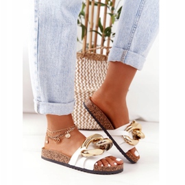 PS1 Weiße Flip-Flops mit einem letzten Kettentanz 2