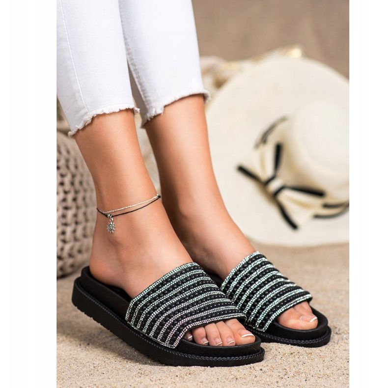 SHELOVET Hausschuhe auf der Plattform mit Zirkonia schwarz 1