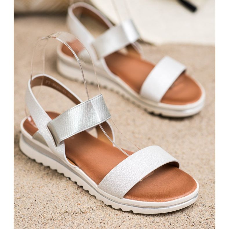 Best Shoes Modische Slip-On Sandalen silber- 2