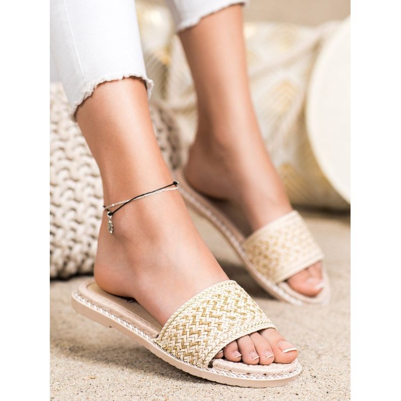 SHELOVET Lässige geflochtene Hausschuhe beige 1