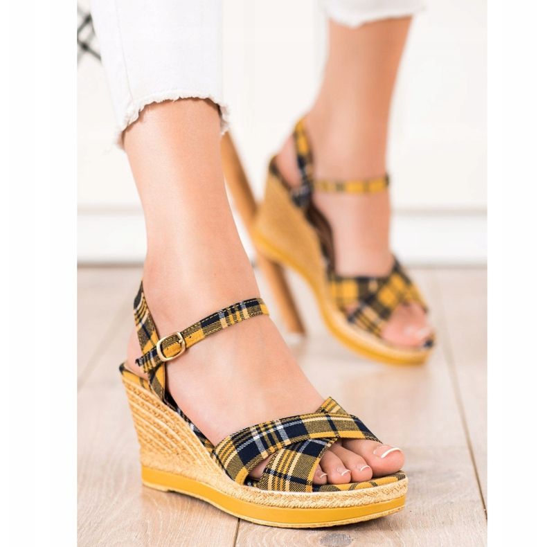 SHELOVET Karierte Keilsandalen mehrfarbig 2