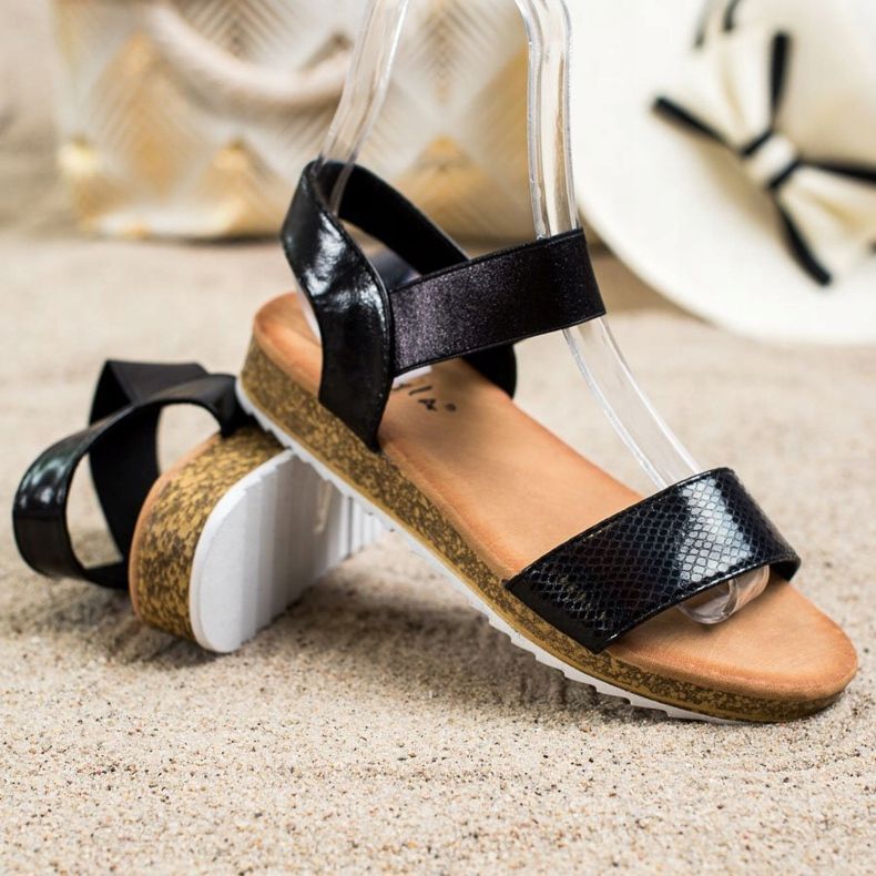 Kayla Sandalen aus glänzendem Öko-Leder schwarz 1