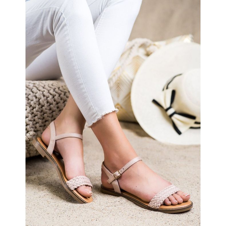 Laura Mode Lässige beige Sandalen 1