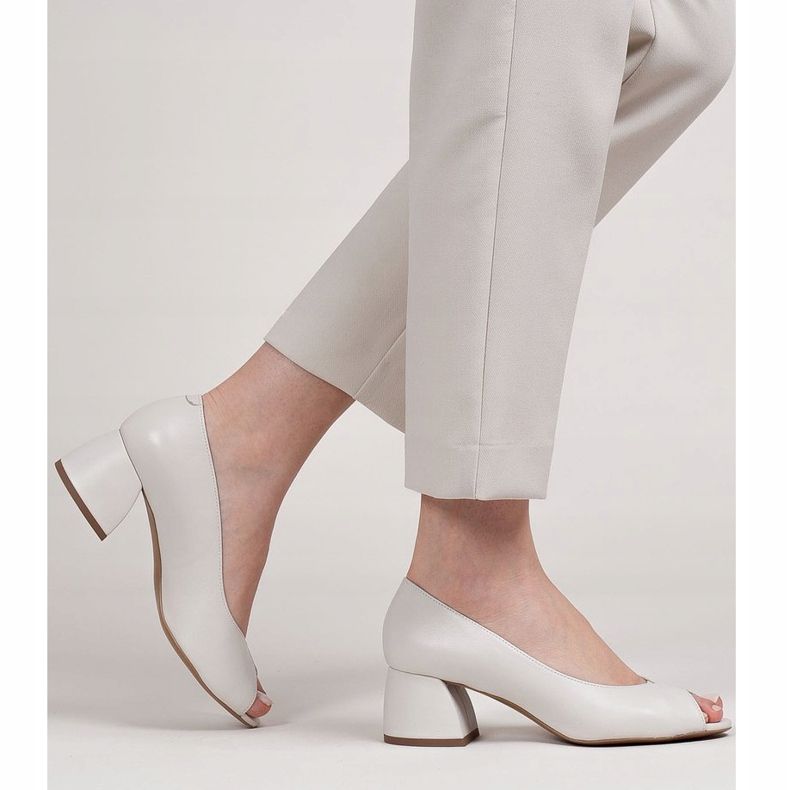 Marco Shoes 1576P beige Lederpumps mit stabilem Absatz 2