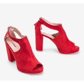 Atlantic Sandalen mit rotem Schaft 1