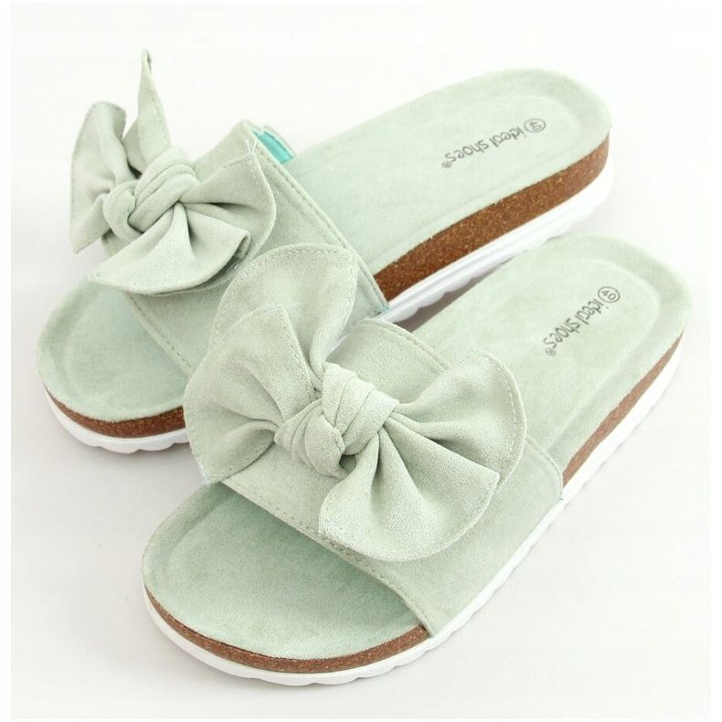 Aquamarine 7855 Grüne Hausschuhe auf dem Kork 1