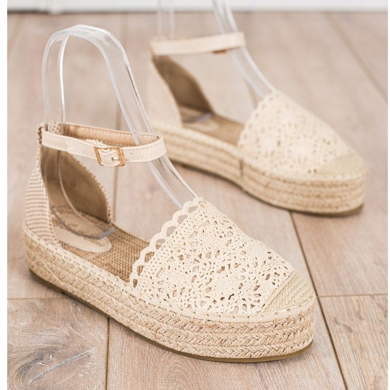 Sixth Sense Espadrilles mit Spitzeneinsatz beige 1