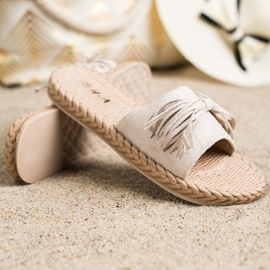 SHELOVET Hausschuhe mit Fransen beige 1