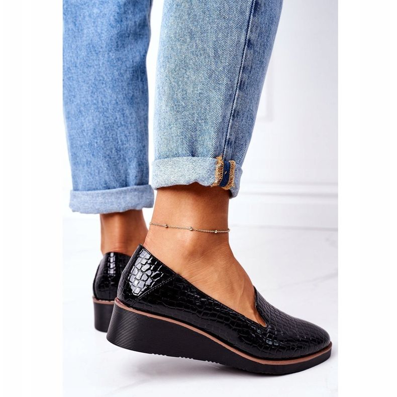 Lackierte Schuhe On Wedge Vinceza 10675 Schwarz 1