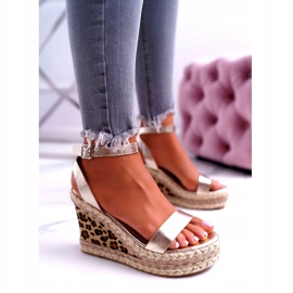 Damensandalen Lu Boo auf Keilleinen Golden Shiran 4