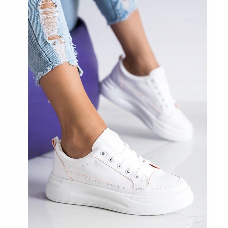 SHELOVET Fashion Sneakers auf der Plattform weiß 2