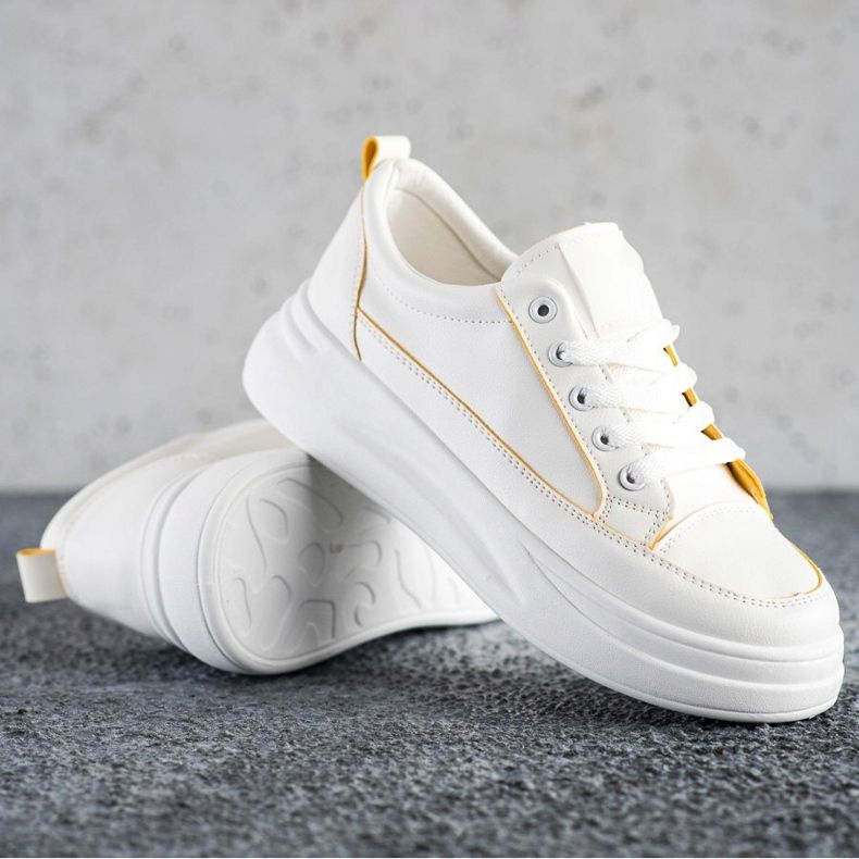 SHELOVET Fashion Sneakers auf der Plattform weiß 1