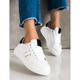 SHELOVET Turnschuhe aus Öko-Leder weiß 1