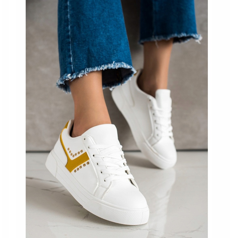 SHELOVET Lässige weiße Sportschuhe 1