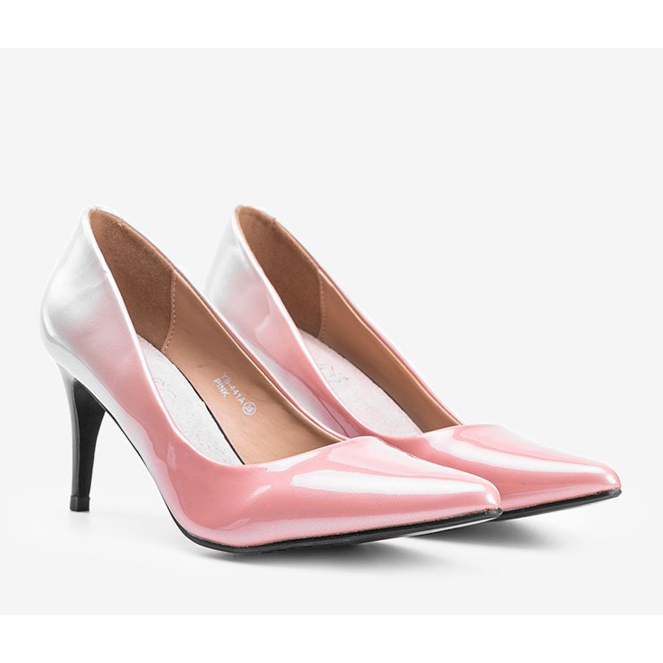 Roségoldene Pumps auf einem Kaqia-Stilettoabsatz rosa 1
